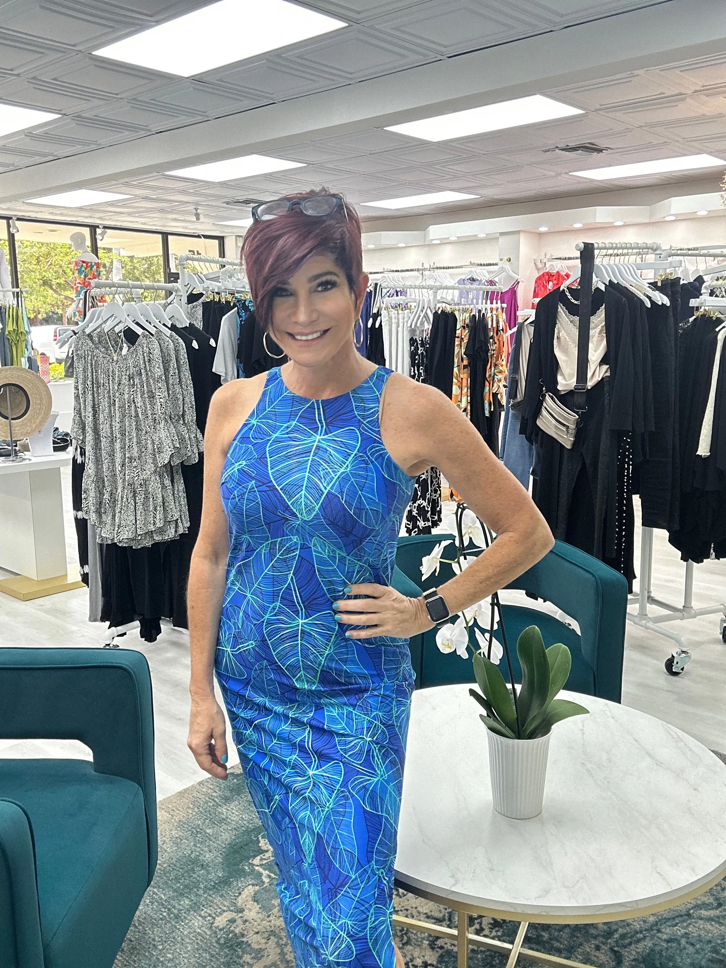Jackie O Maxi Outlined Leaves