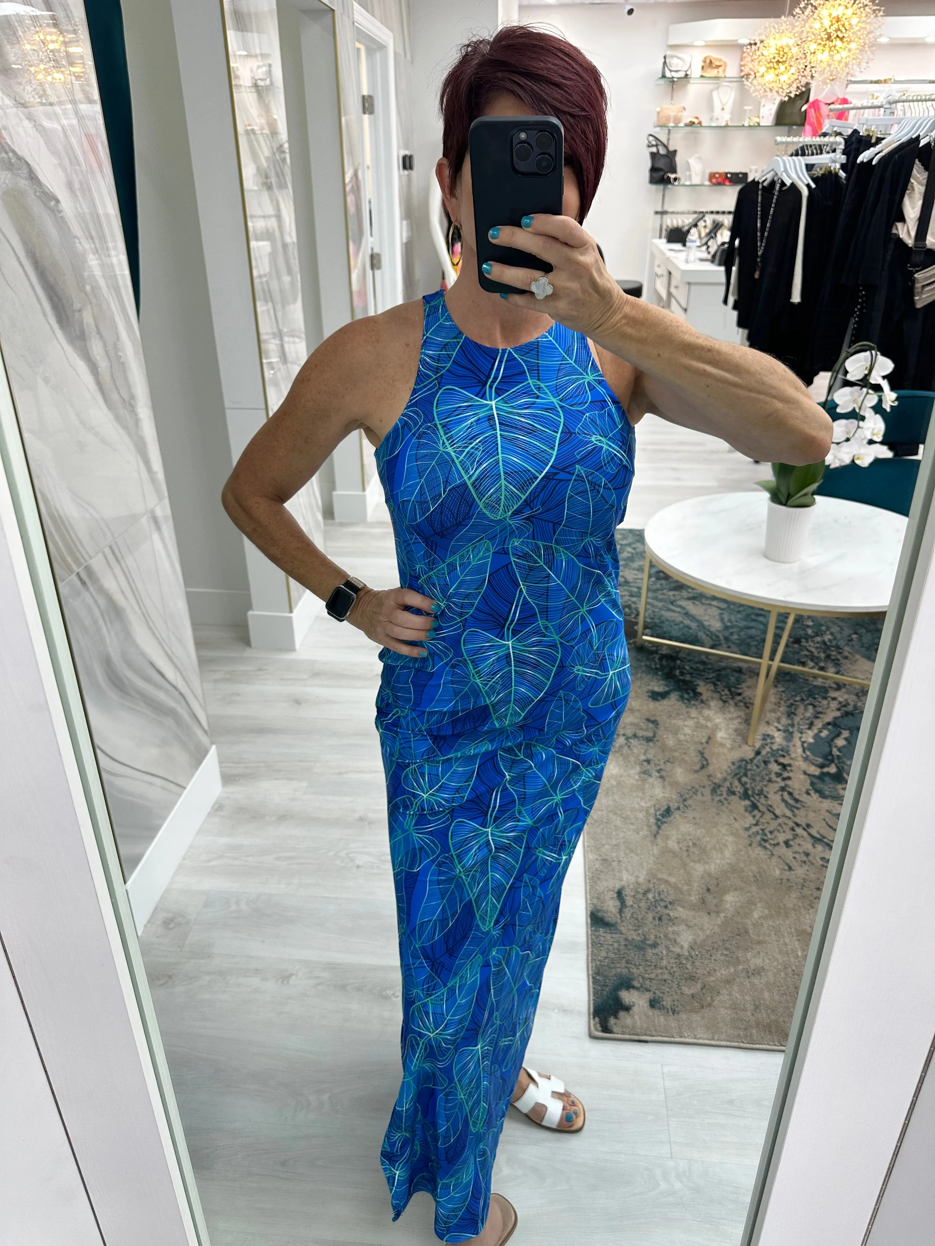 Jackie O Maxi Outlined Leaves