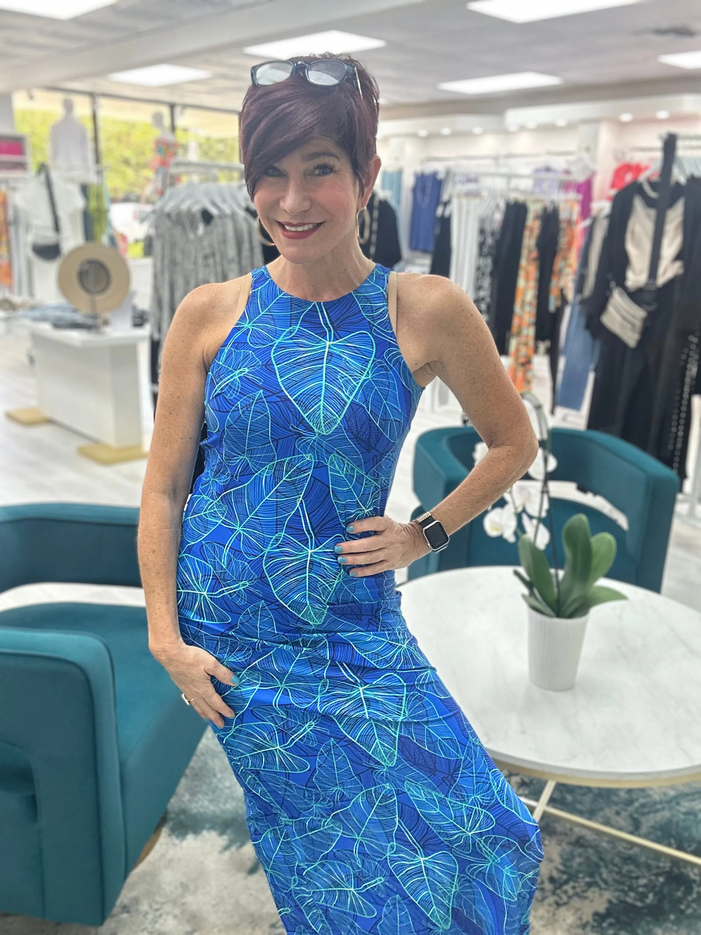 Jackie O Maxi Outlined Leaves