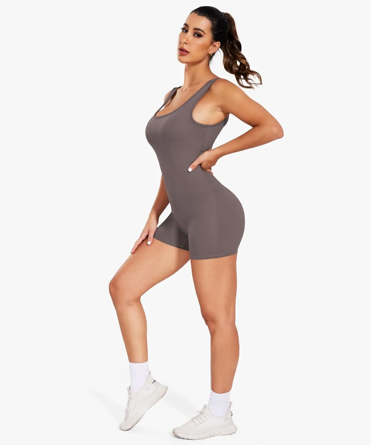 SEASUM Jumpsuits for Women Tummy Control Backless Scrunch One Piece Workout Jumpsuits V Back Sleeveless Yoga Romper