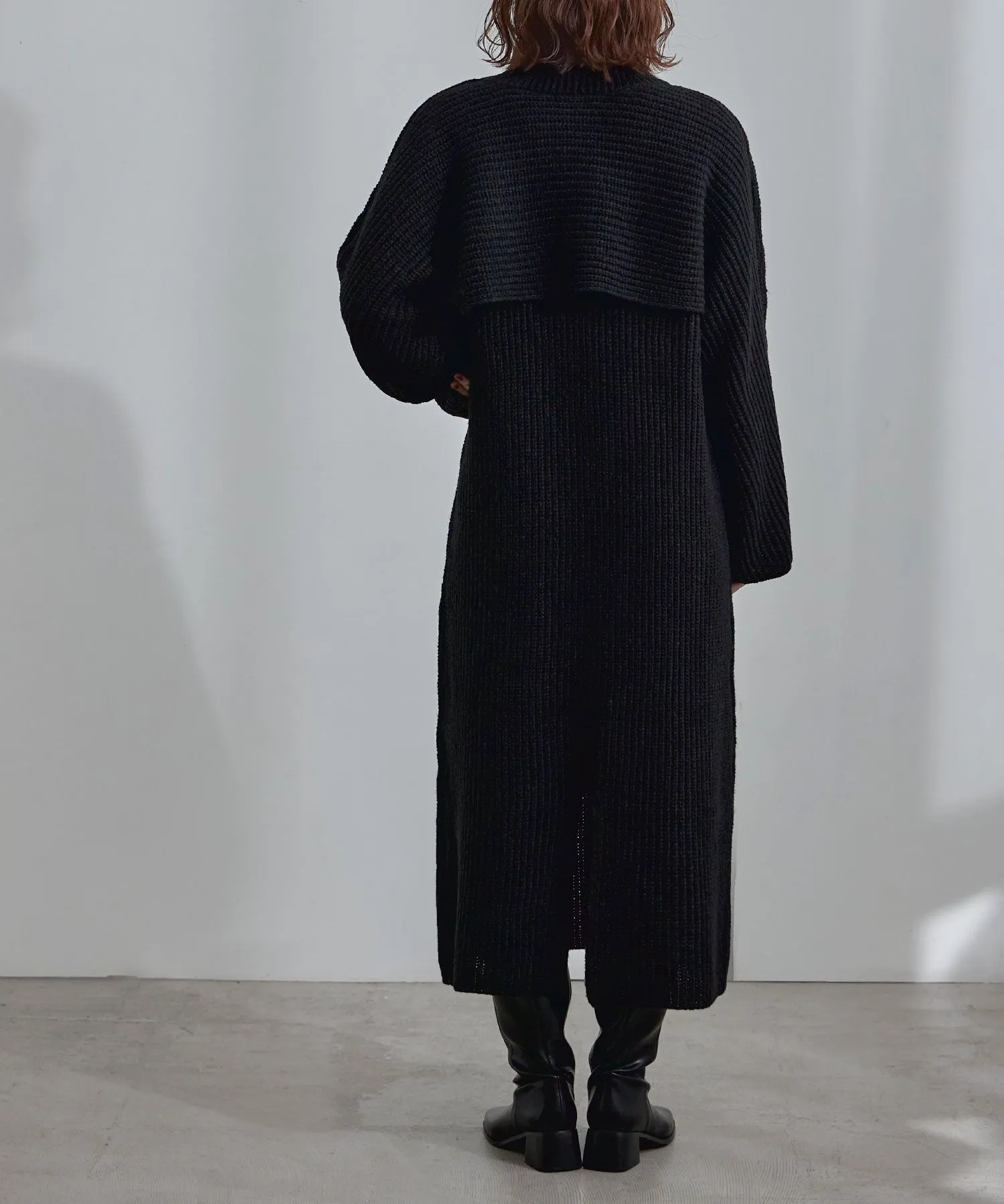 Turtleneck bolero knit & Sleeveless knit one-piece