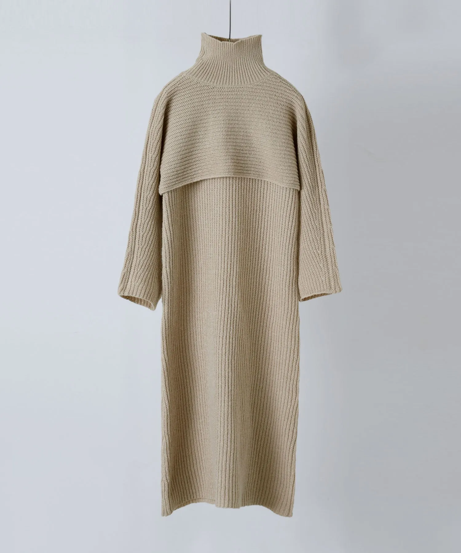 Turtleneck bolero knit & Sleeveless knit one-piece
