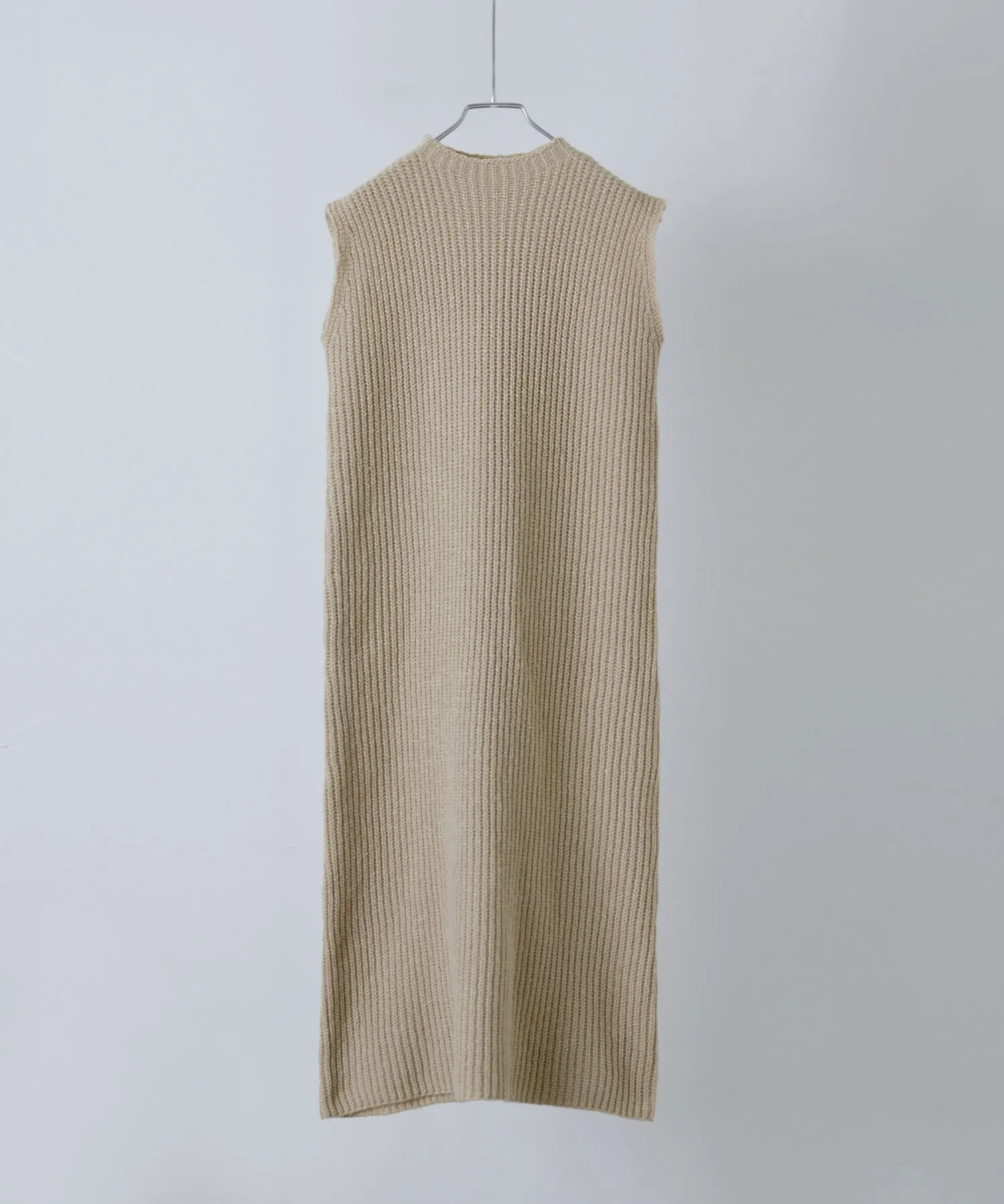 Turtleneck bolero knit & Sleeveless knit one-piece