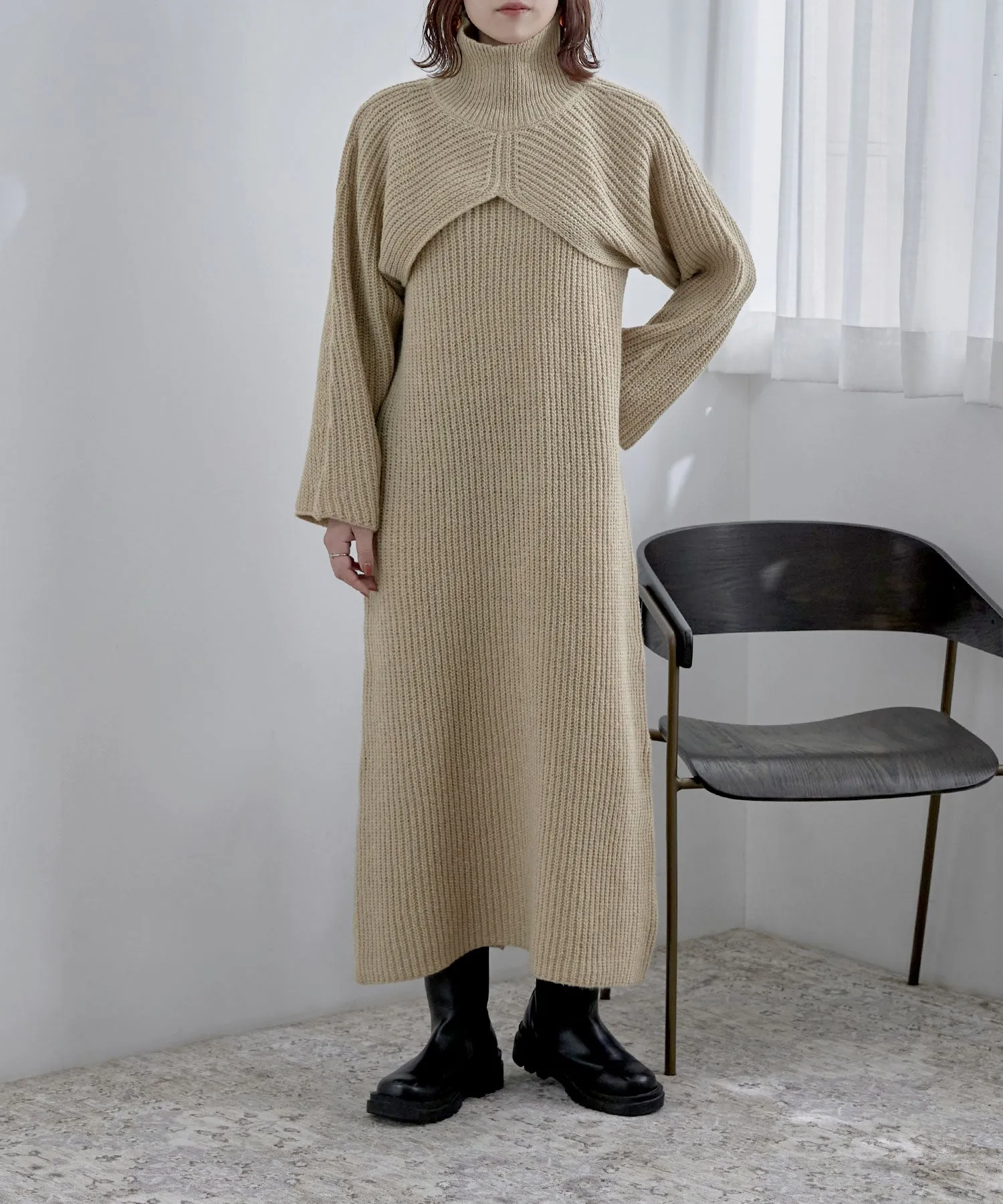 Turtleneck bolero knit & Sleeveless knit one-piece