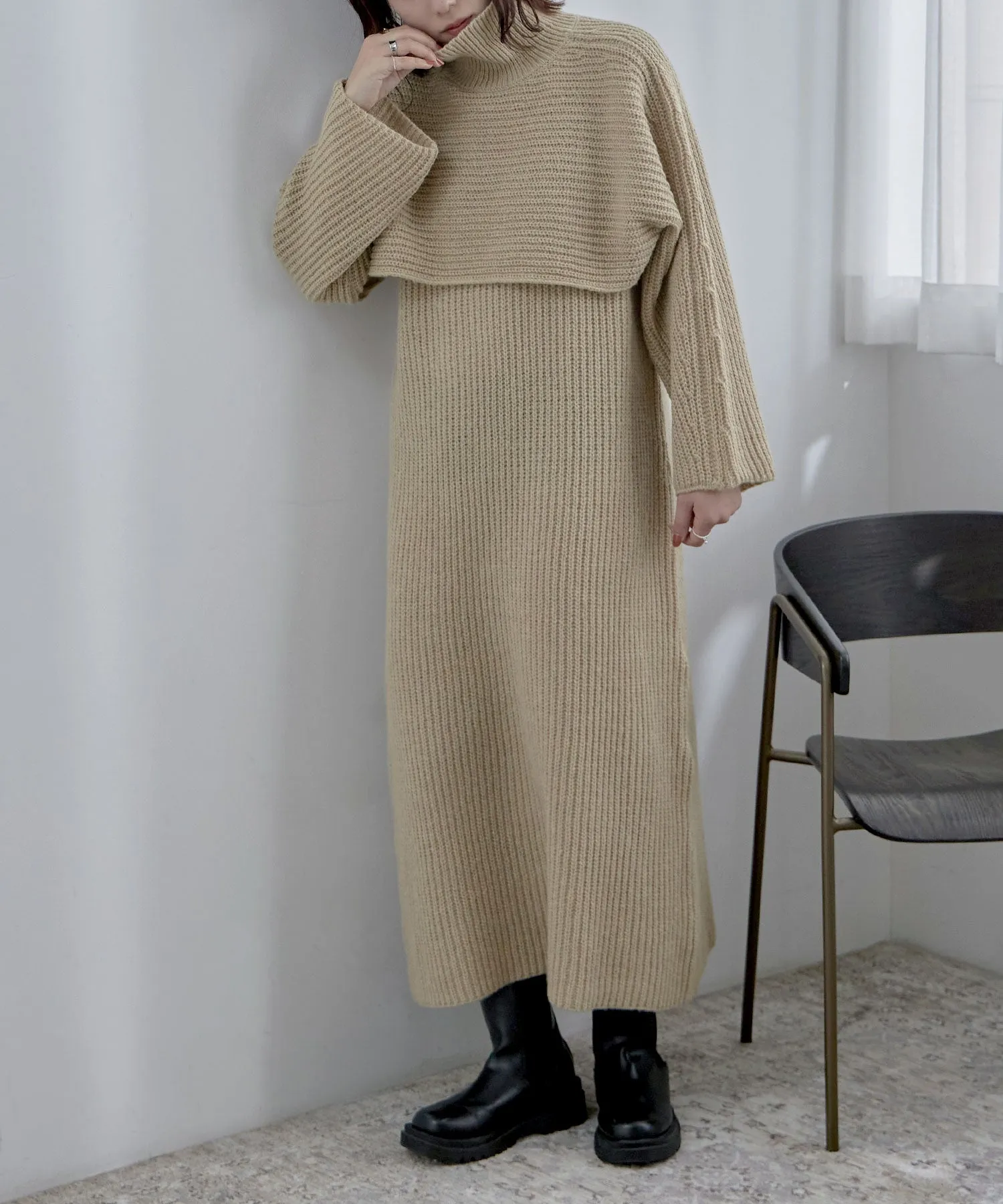 Turtleneck bolero knit & Sleeveless knit one-piece