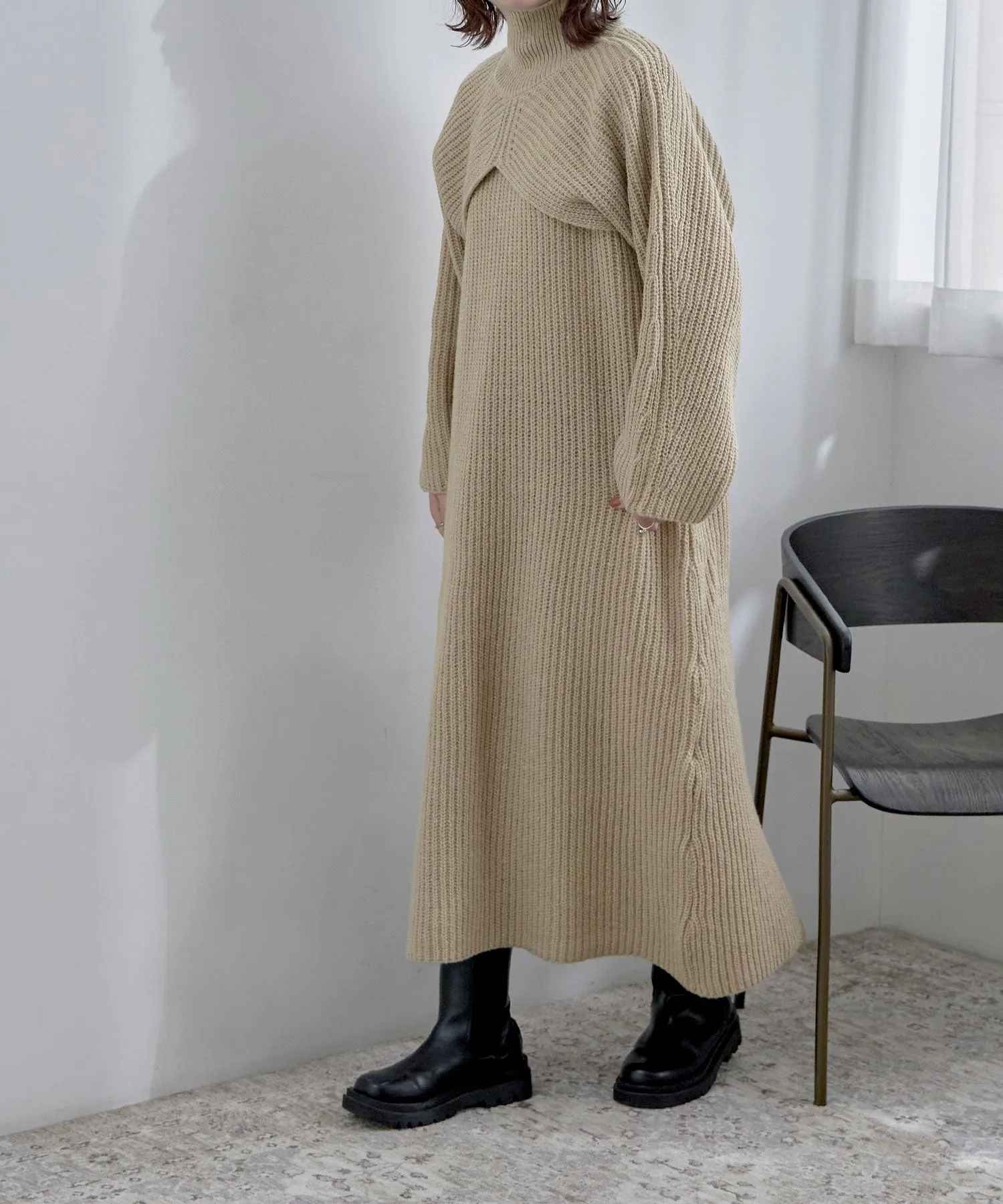 Turtleneck bolero knit & Sleeveless knit one-piece