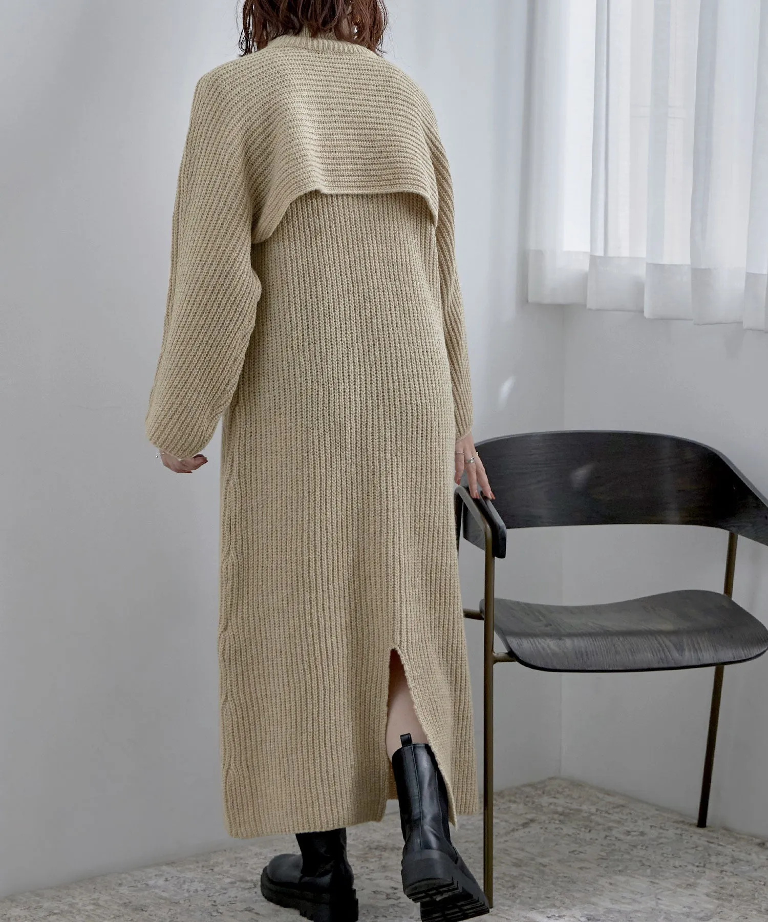 Turtleneck bolero knit & Sleeveless knit one-piece