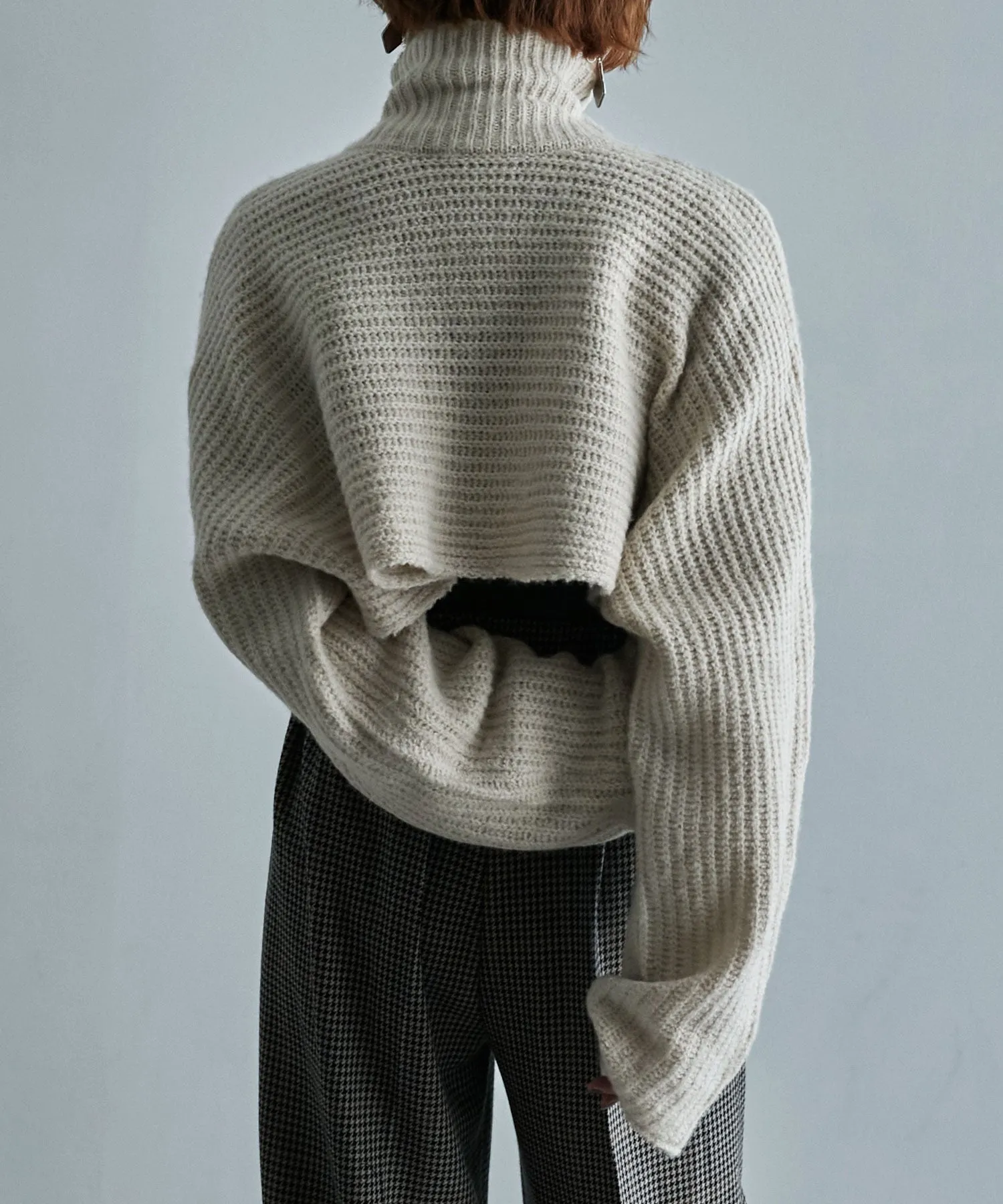 Turtleneck bolero knit