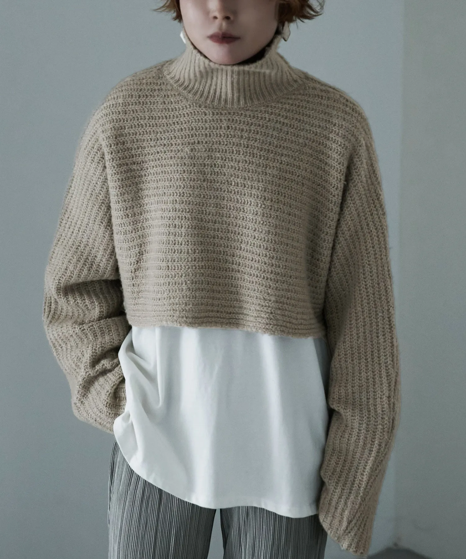 Turtleneck bolero knit