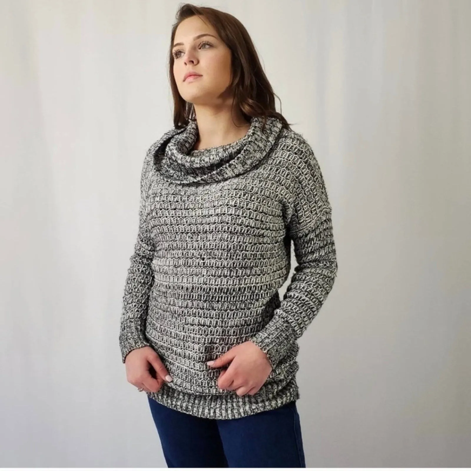 Volcom Turtleneck Knit Sweater - Small