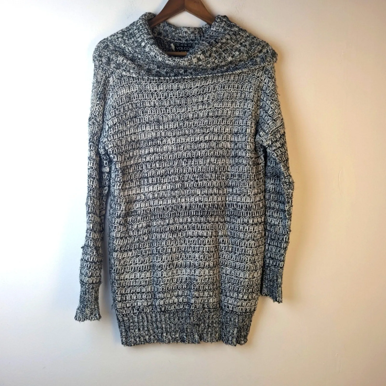 Volcom Turtleneck Knit Sweater - Small
