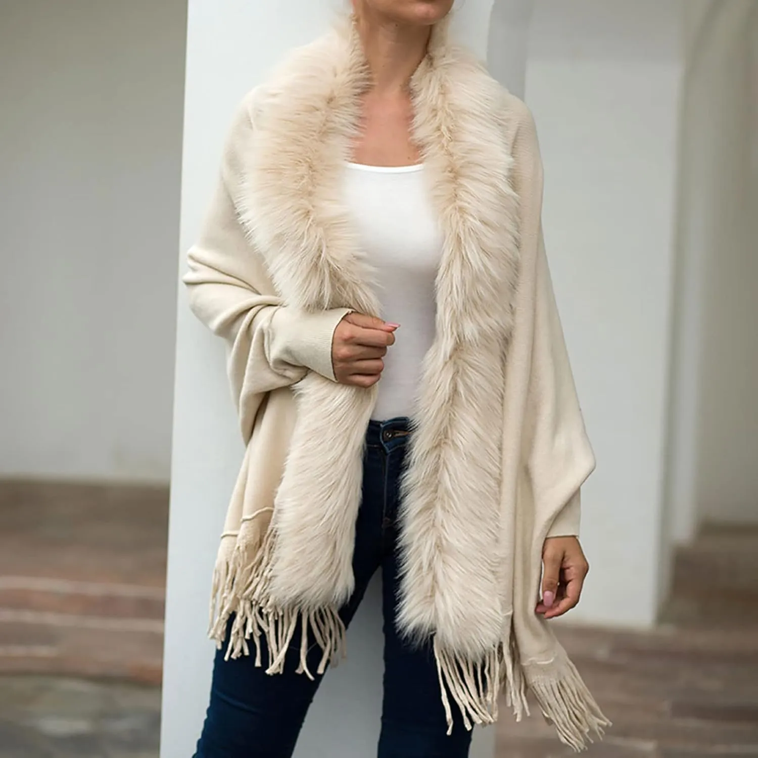 Women's Faux Fur Collar Cardigan Sweater Elegant Batwing Long Sleeve Knit Cape Tassel Shawl Open Front Outerwear Cloak