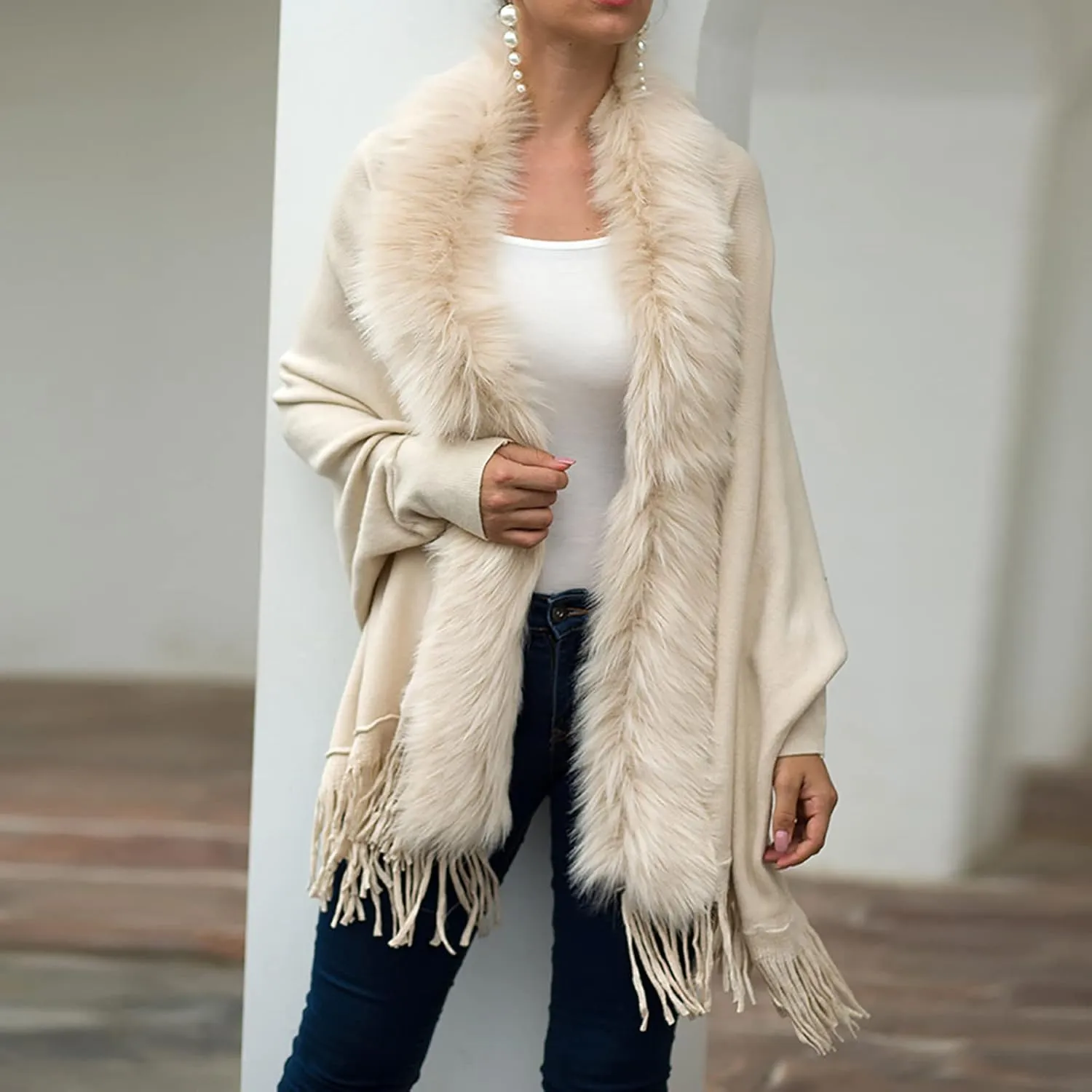 Women's Faux Fur Collar Cardigan Sweater Elegant Batwing Long Sleeve Knit Cape Tassel Shawl Open Front Outerwear Cloak