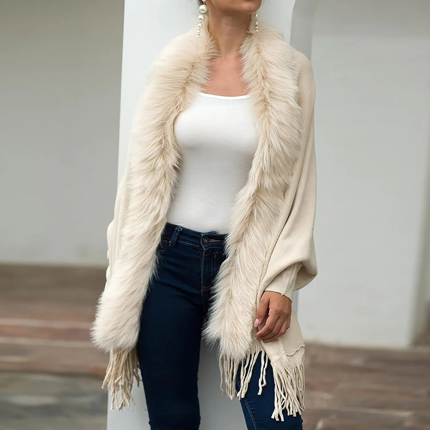 Women's Faux Fur Collar Cardigan Sweater Elegant Batwing Long Sleeve Knit Cape Tassel Shawl Open Front Outerwear Cloak
