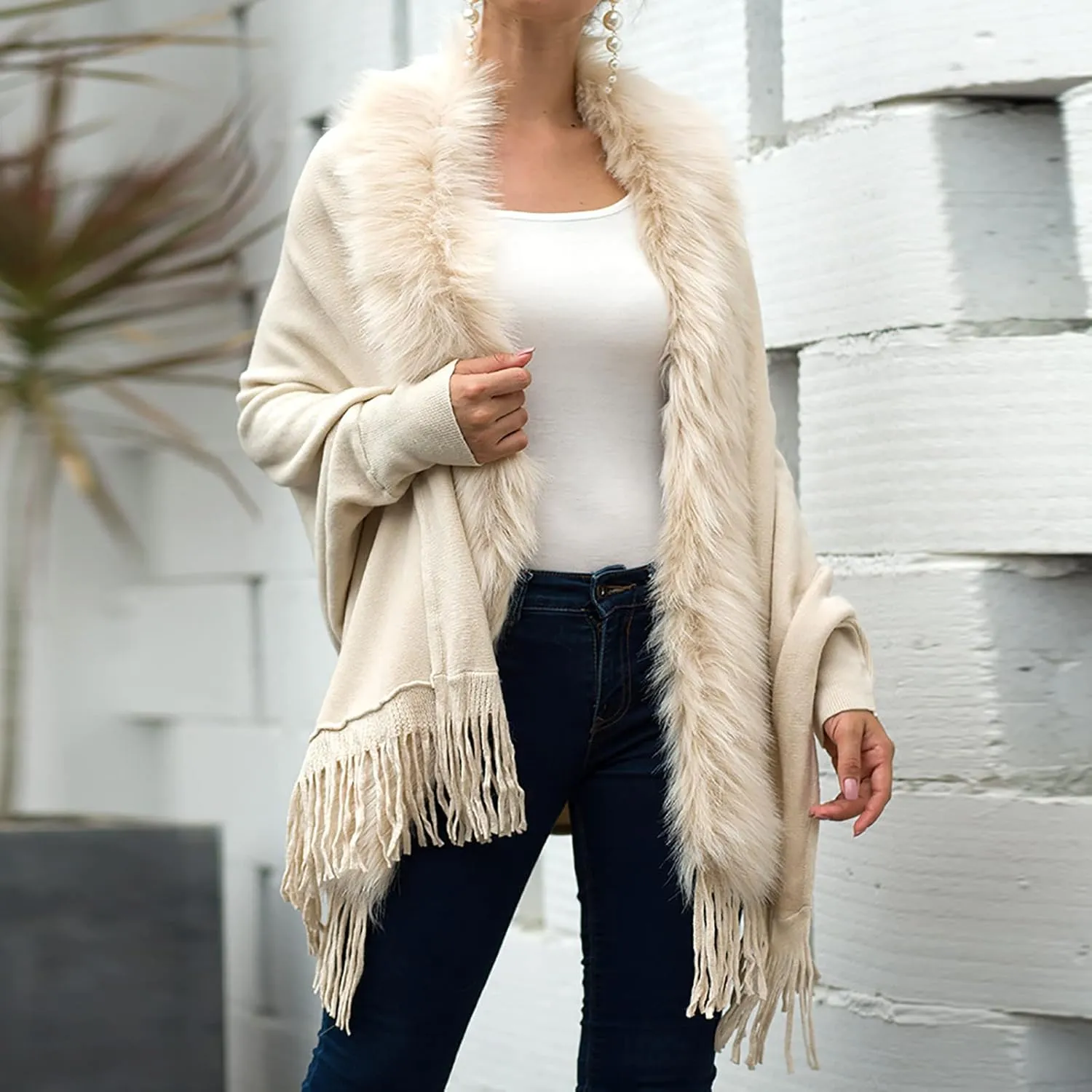 Women's Faux Fur Collar Cardigan Sweater Elegant Batwing Long Sleeve Knit Cape Tassel Shawl Open Front Outerwear Cloak
